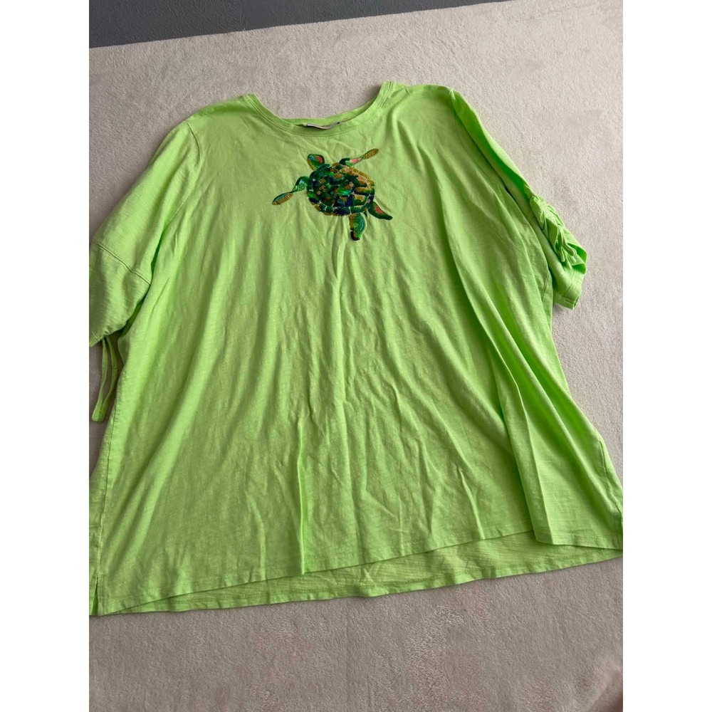 Quacker Factory Women 4X Lime Green Tee Sequin Sea Turtle Cinched Sleeve Top
